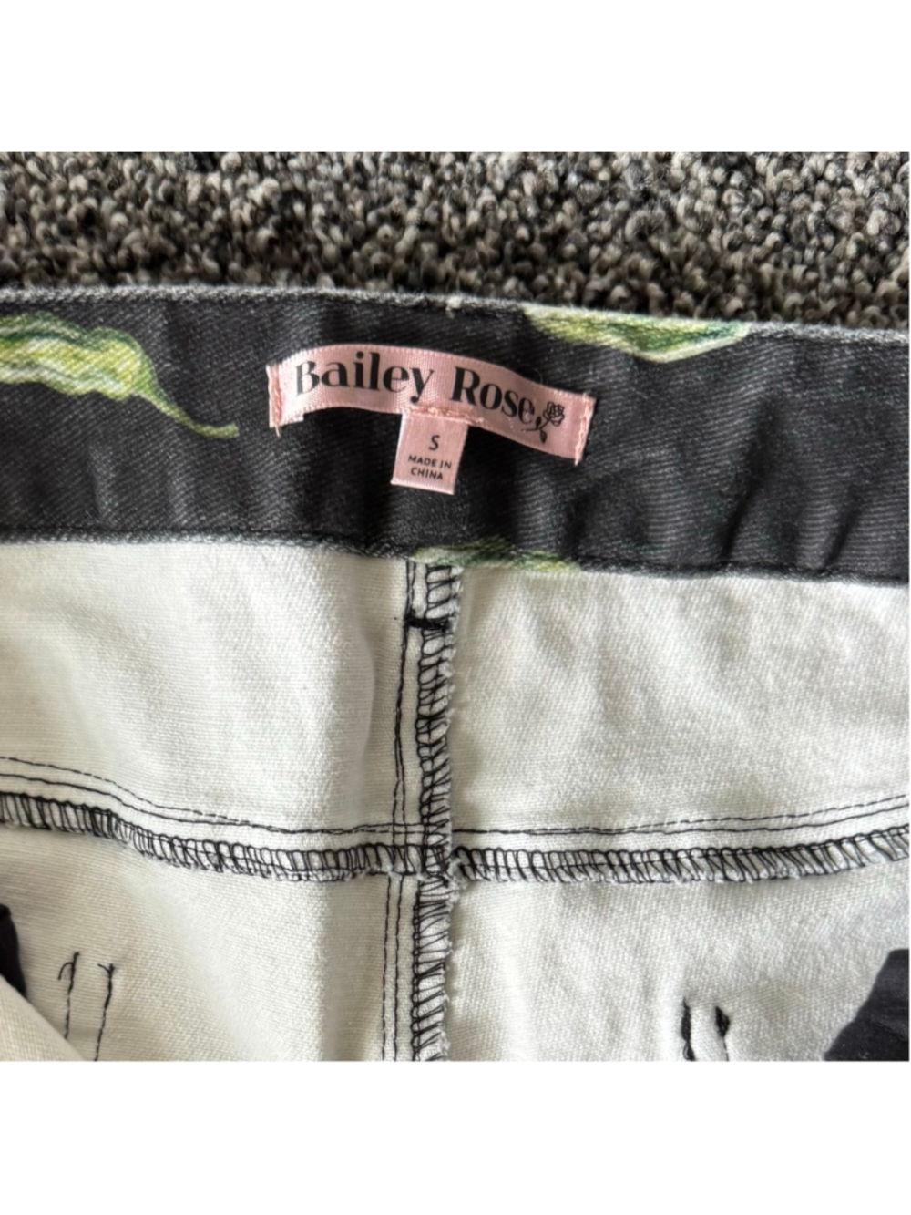 Women's Bailey Rose Black & Green Pepper Print Wide Leg Jeans S - Picture 6 of 11